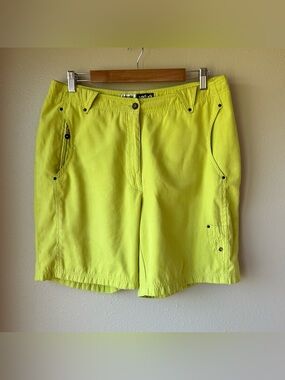 Jamie Sadock Golf Shorts Women’s 14 Neon Green 8” Inseam Studded Pickleball